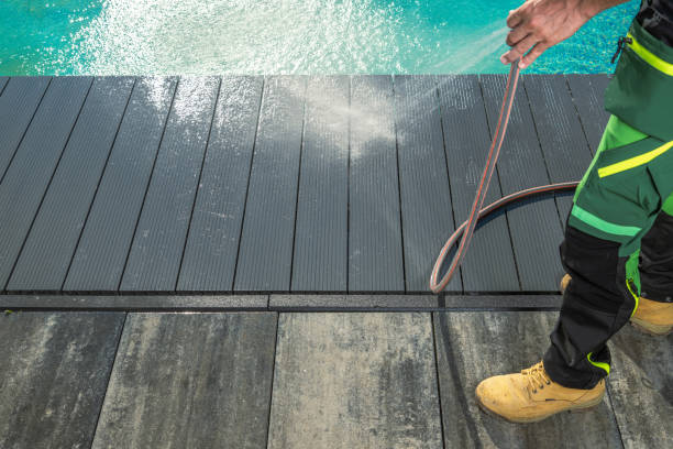 Best Garage Pressure Washing  in Trophy Clu, TX